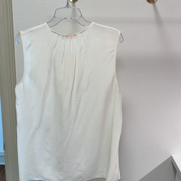 Tory Burch Sleeveless Top Size 12 - Picture 3 of 3